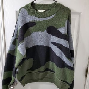 Camouflage sweater
